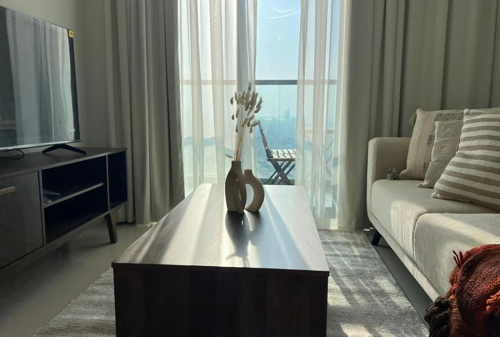 Elegant 2Br - Aykon City - 4312 Dubai Apartment